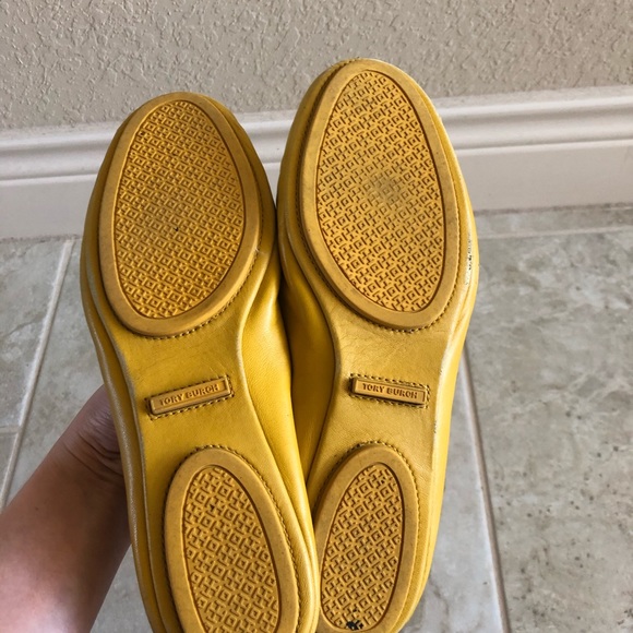 Tory Burch Minnie Travel Ballet Flat - Picture 4 of 9